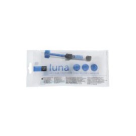 Luna Universal Composite Incisal Syringe Refill